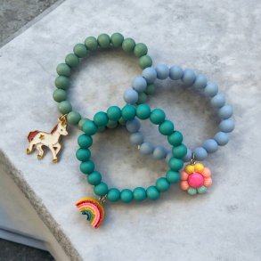 3 sde armbnd med vedhng