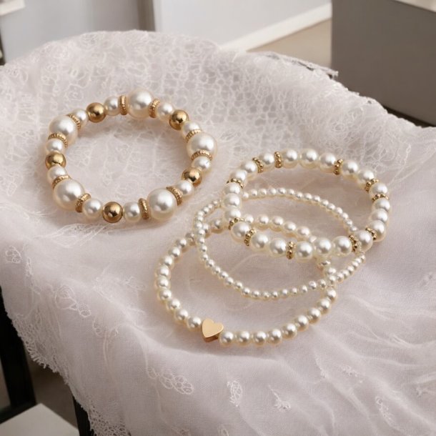 4 smukke armbnd med flotte detaljer 