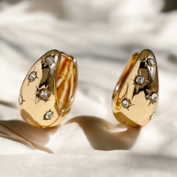 Hoops med zirkonia sten