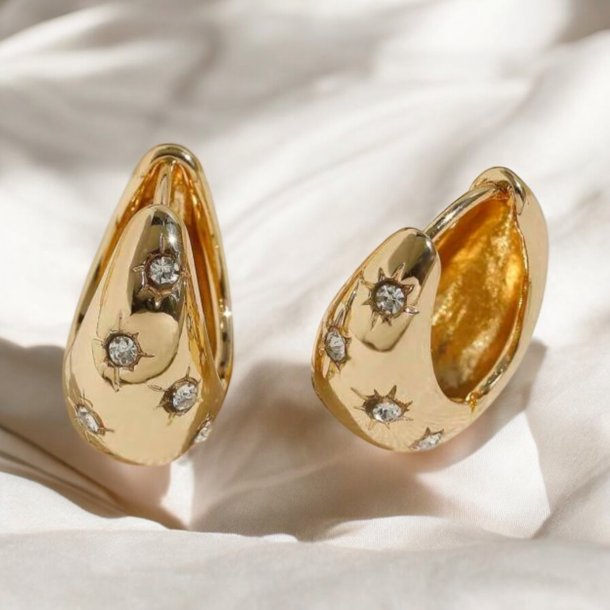 Hoops med zirkonia sten