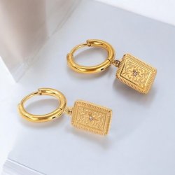 reringe med rhinsten - Forgyldt