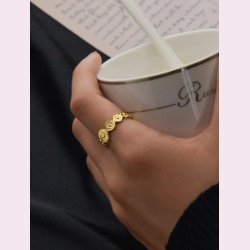 Ring med smukt mnster - Forgyldt