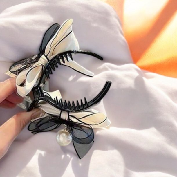 Hrklemme med hvid sljfe med flotte perler