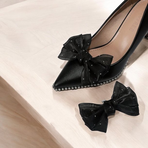 Smuk sljfe med rhinsten til sko