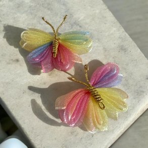 Hrspnder med de sdeste sommerfugle 