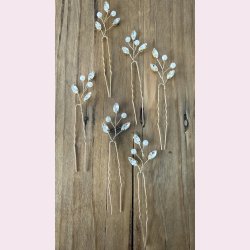 H�rn�le med krystaller og perler � s�t