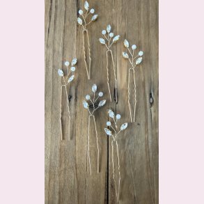 H�rn�le med krystaller og perler � s�t