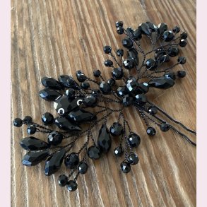 H�rn�l med sorte krystalblade � elegant h�rpynt