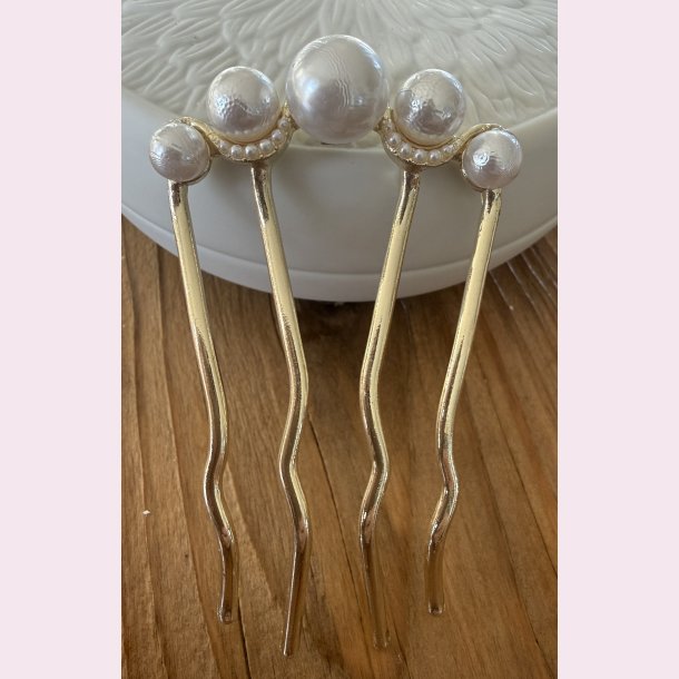 Elegant h�rkam med perler