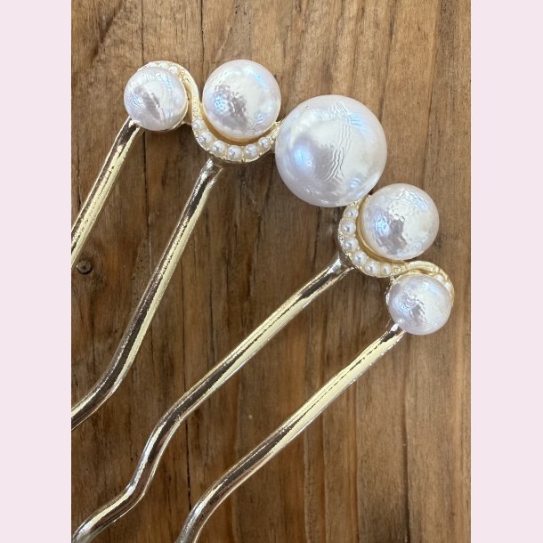 Elegant h�rkam med perler