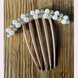 Elegant h�rsmykke med perler og sten