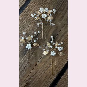 3 stk. Guld hrnle med hvide perler, krystalperler og guld blade 