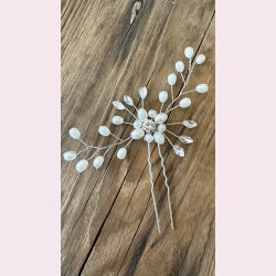 Slv hrnl med hvide perler og krystalperler