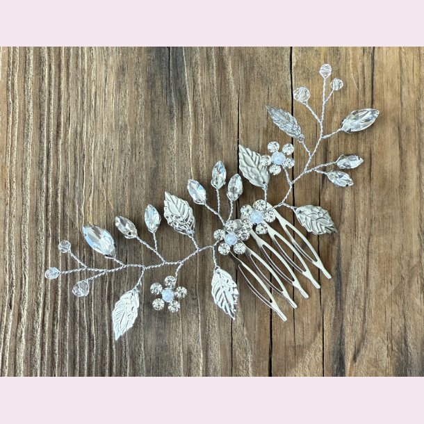 Slv hrnl med klare perler og krystal blomster