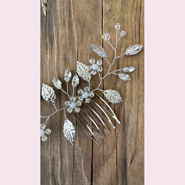 Slv hrnl med klare perler og krystal blomster