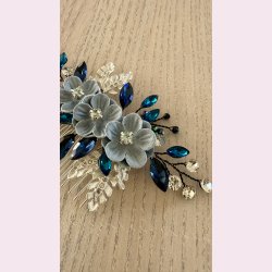 Slv hrnl med de fineste bl blomster og perler 