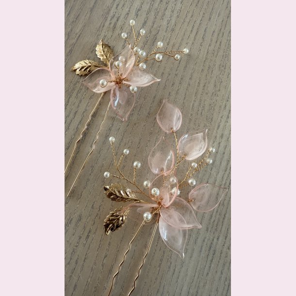 2 stk. Hrnle med hvide perler, lyserde blade forgyldte blade 