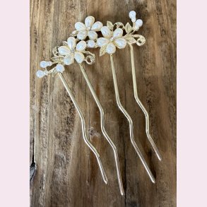 Forgyldt h�rkam med blomster og perler