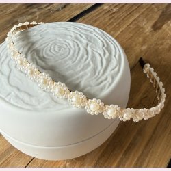 H�rb�jle med blomster