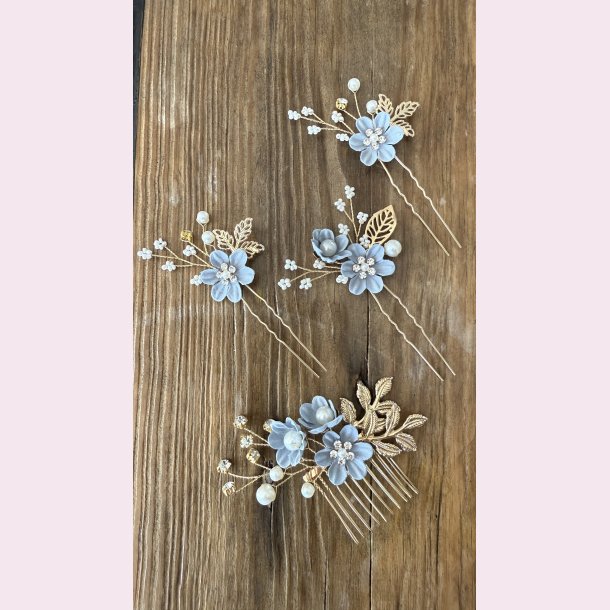 4 stk. Forgyldte hrnle med lysebl blomster 