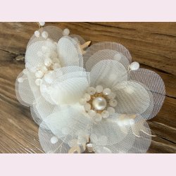 Smuk h�rclips med smukke blomster og perler - B�rn