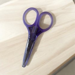 Ultra skarp og spids saks - Lilla 