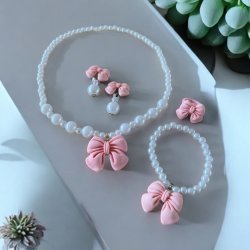 Smykke st til brn - Lyserd