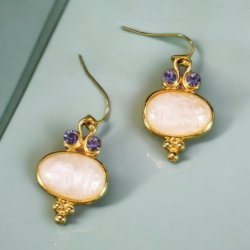 reringe med smukke lilla zirkonia sten