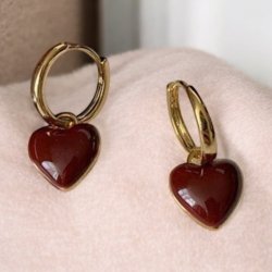 reringe med brune hjerter