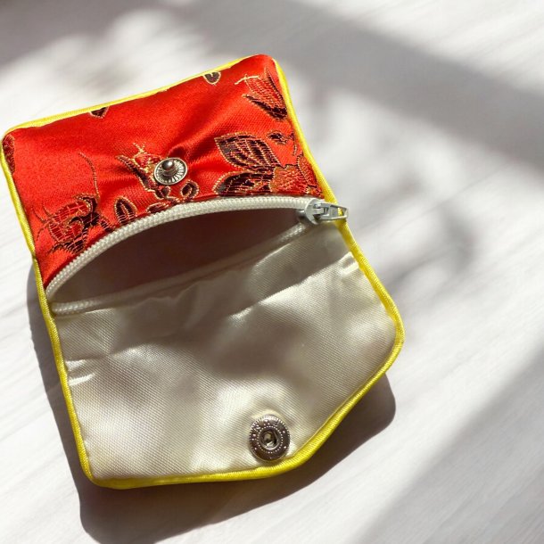 Lille silke pung eller smykke pung - Rd