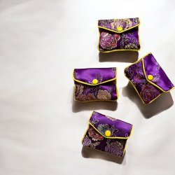 Lille silke pung eller smykke pung - Lilla