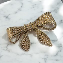 Sljfe hrspnde med hvide perler