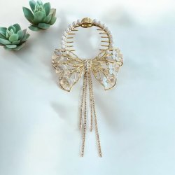 Smykke til at stte omkring en knold