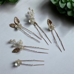 5 stk. Forgyldte hrnle med hvide blomster, perler og blade 