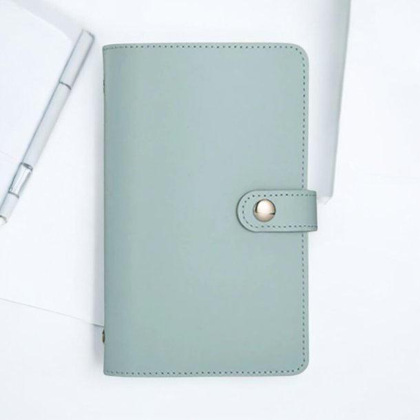 Stor pengebog eller Cash Stuffing bog i kunst lder. 50 stk. plastik sider - Bl