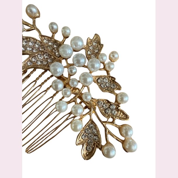 Forgyldt hrnl med hvide perler og blade med rhinesten