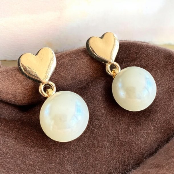 reringe med de finste hjerter og perler