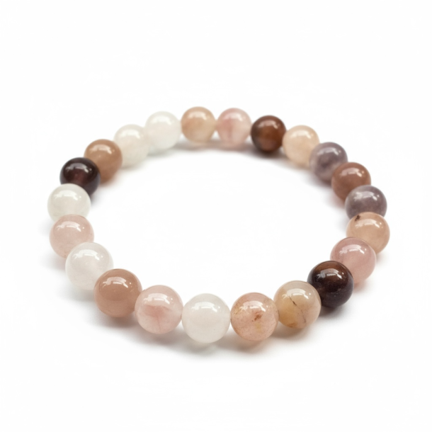 Elegant armbnd i natur farvet sten