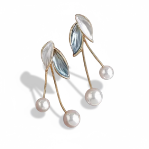 Smukke reringe med blade og hvide perler