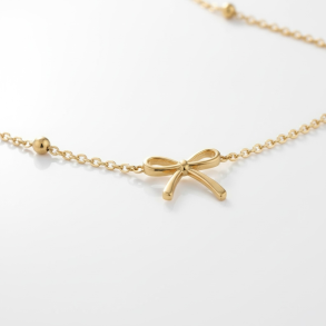 Halsk�de med Sl�jfe � Elegant & Minimalistisk