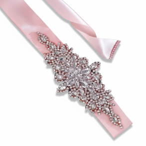 chiffonb�lte med de smukkeste rhinestone og perler