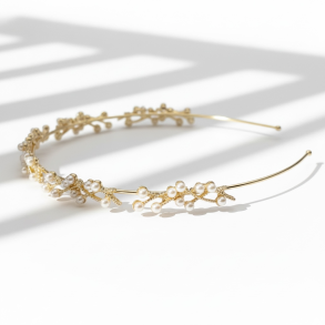 H�rb�jle med smukke hvide perler - Forgyldt