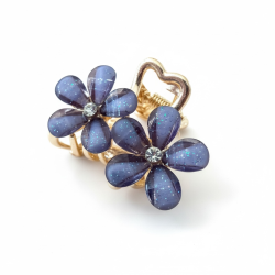 Lille h�rsp�nde � M�rke lilla blomster