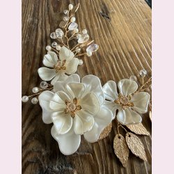H�rsmykke med blomster, perler og krystaller - Guld