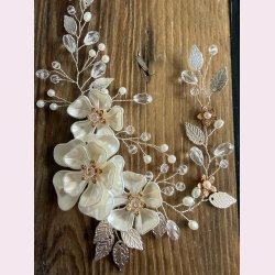 H�rsmykke med blomster, perler og krystaller - S�lv