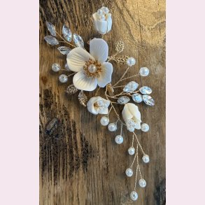 H�rsmykke � blomster, perler & krystaller