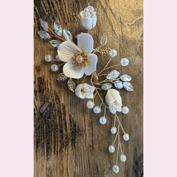 H�rsmykke � blomster, perler &amp; krystaller