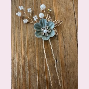 H�rn�l med gr�n Blomst�- Forgyldt