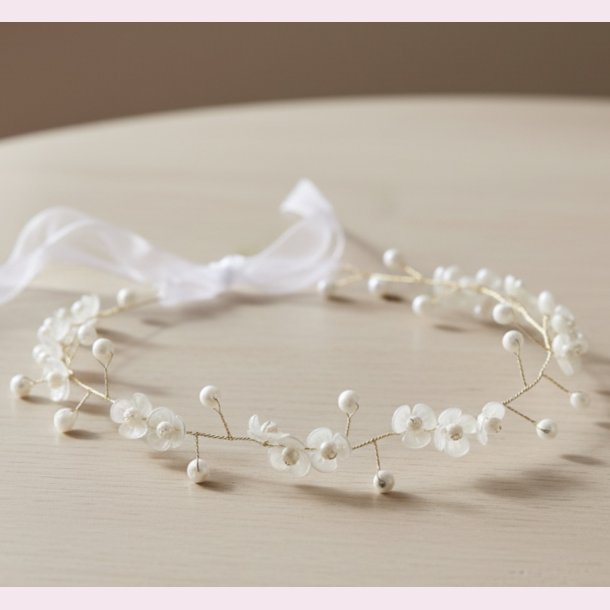 Romantisk h�rb�nd med blomster og perler - S�lv