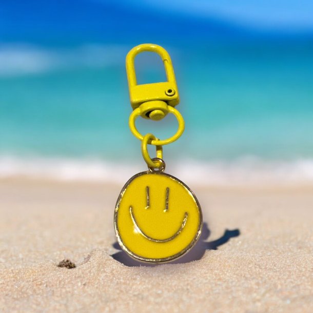 Nglering med gul smileys vedhng